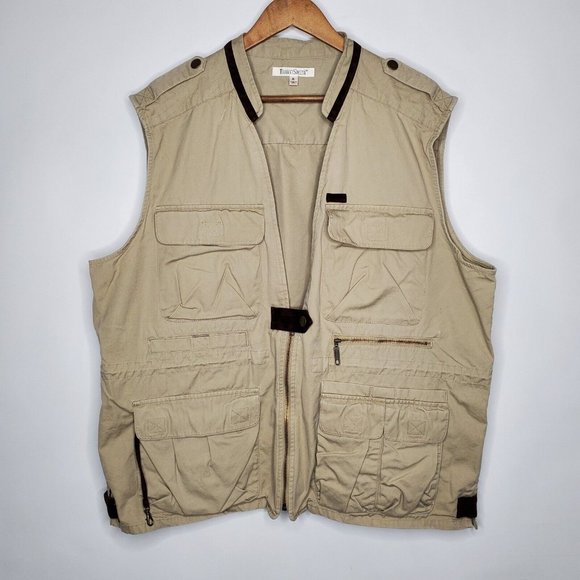 TravelSmith Other - TravelSmith Mens Utility Vest Size XL Tan 1/2 Zip Front Multi Pockets Outerwear
